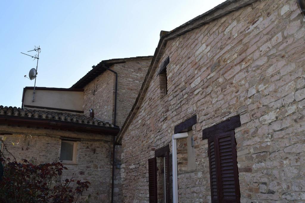 Apartments Aurora Delle Rose Asyż Zewnętrze zdjęcie